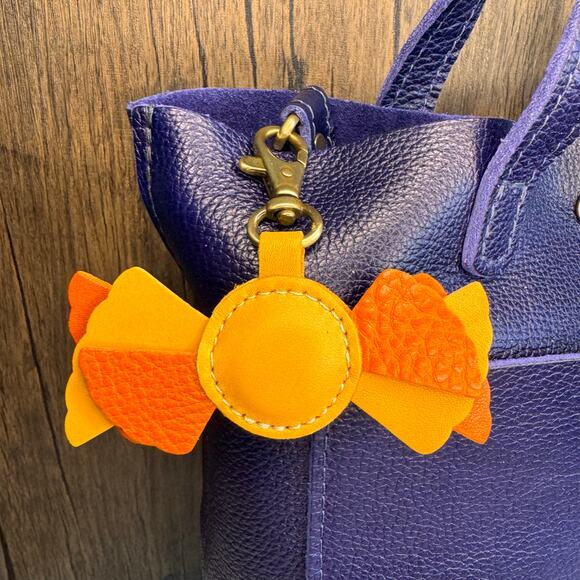 Portland Leather Candy Keychain Portland Leather SUNFLOWER FAST SHIP NEW - Picture 1 of 4
